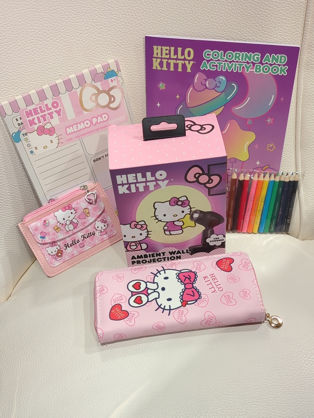 Hello Kitty Pink Wallet, Stationery & Coloring Set